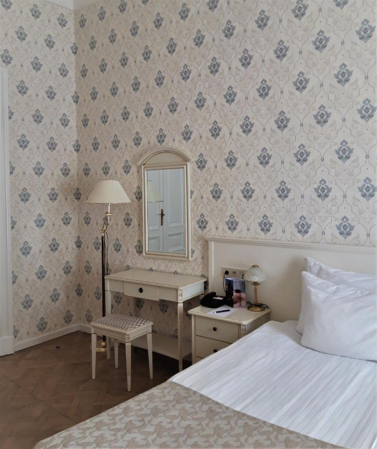 Hotel Rott Prag Exteriör bild