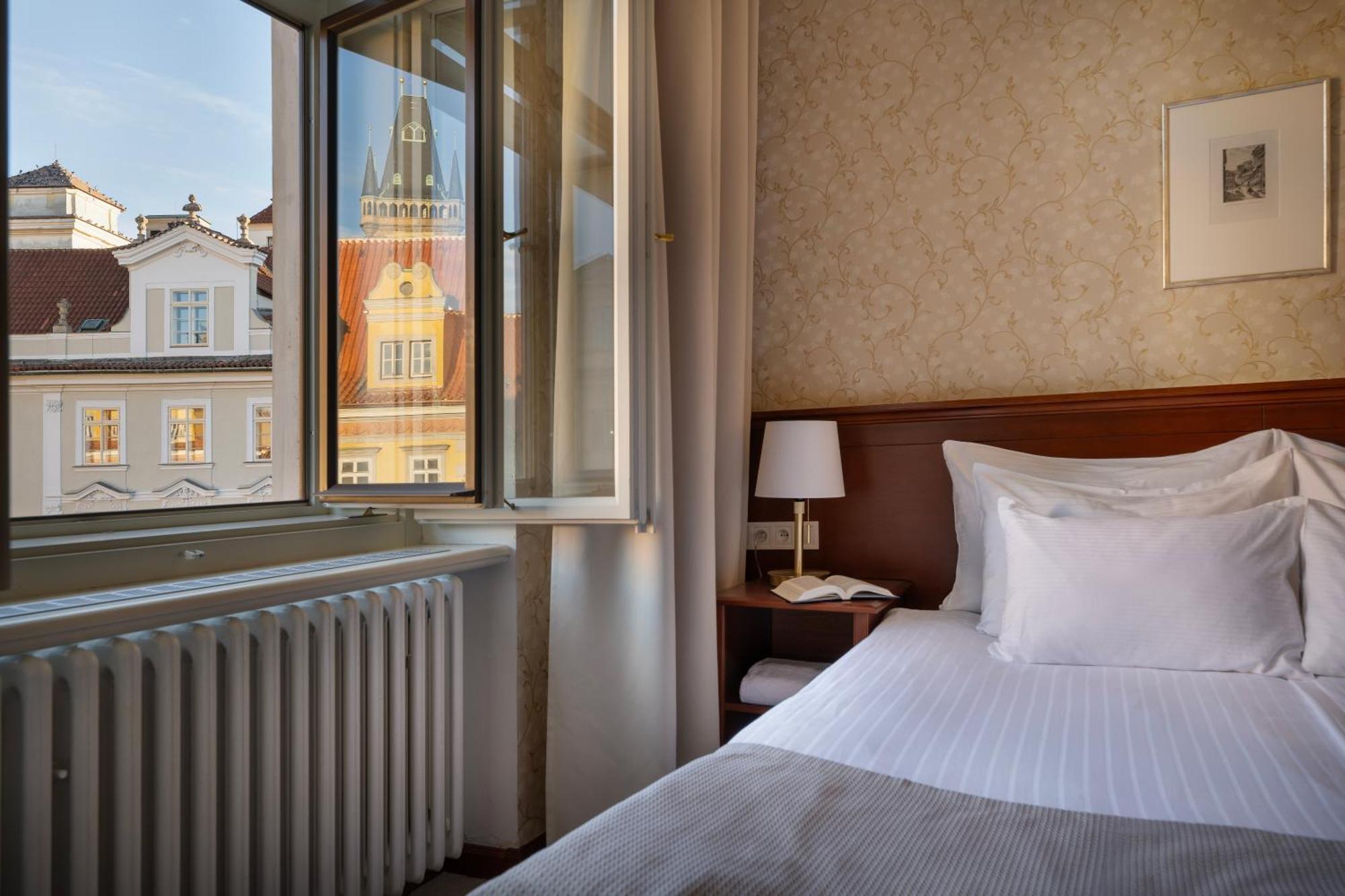 Hotel Rott Prag Exteriör bild
