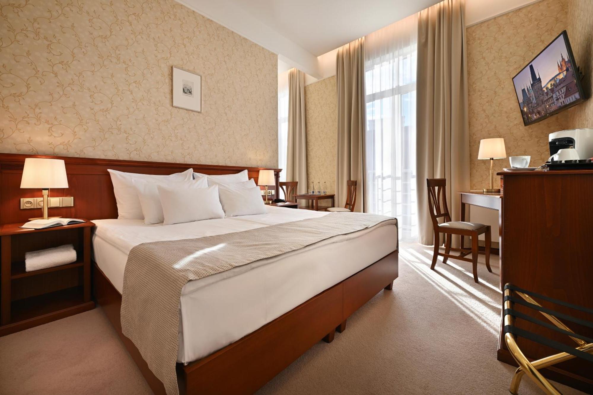 Hotel Rott Prag Rum bild